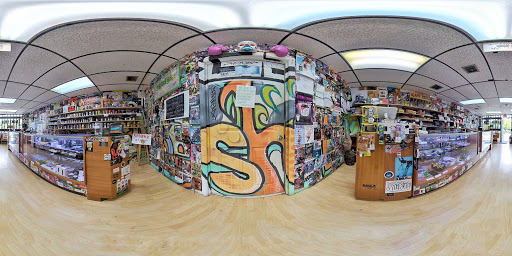 Vaporizer Store «Smoke Shop Inc - Vapor and Glass», reviews and photos, 4900 W Atlantic Blvd #5, Margate, FL 33063, USA