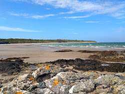 St.Helens Bay Beach'in fotoğrafı - rahatlamayı sevenler arasında popüler bir yer