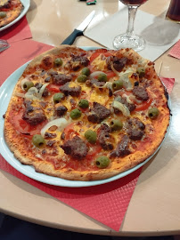 Plats et boissons du Pizzas à emporter Hugo Pizza à Somain - n°2