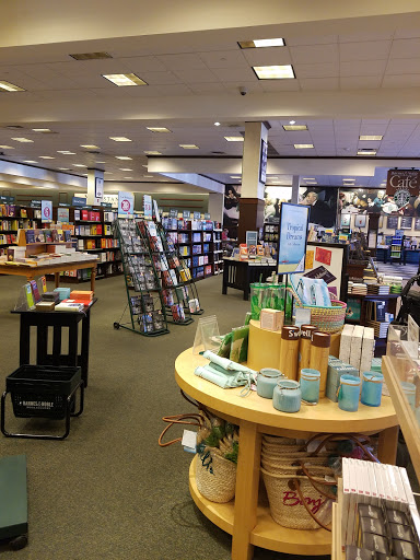 Book Store «Barnes & Noble», reviews and photos, 2191 N Rainbow Blvd, Las Vegas, NV 89108, USA
