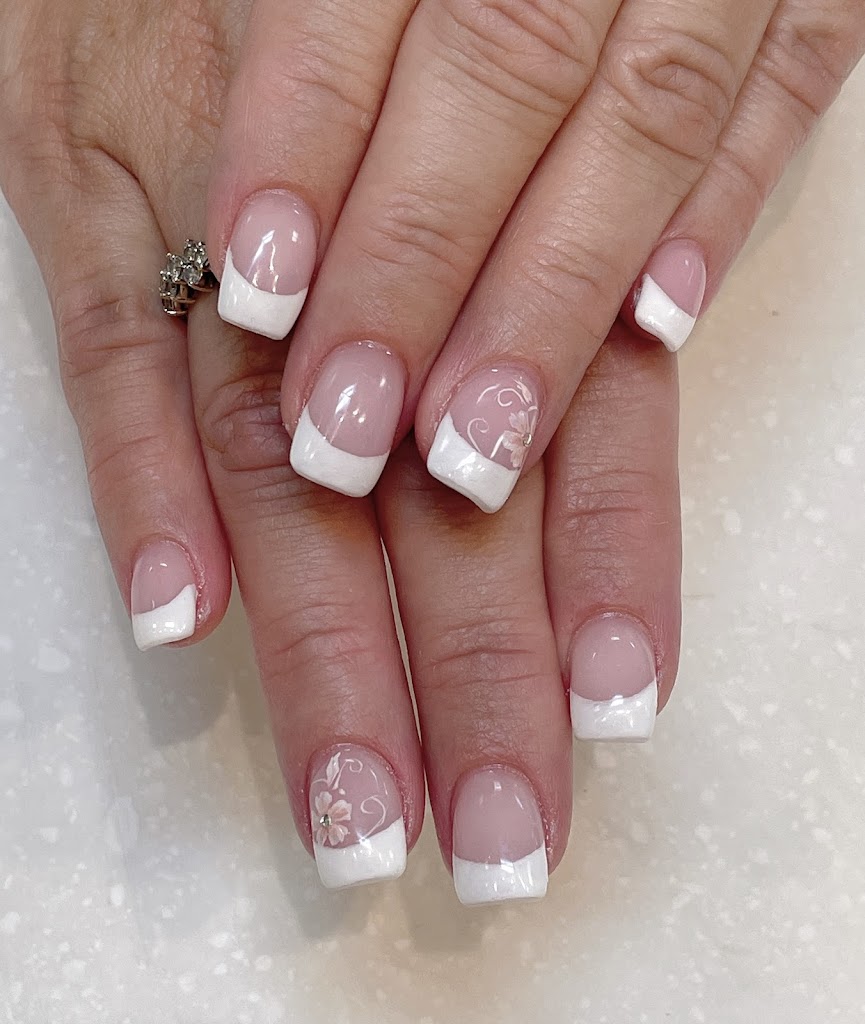 CoCo Spa Nail 06804