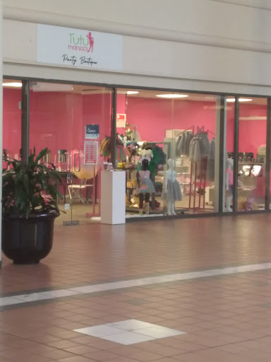 Shopping Mall «Greenbriar Mall», reviews and photos, 2841 Greenbriar Pkwy SW, Atlanta, GA 30331, USA