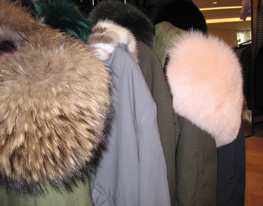 Department Store «Barneys New York, Chicago», reviews and photos, 15 E Oak St, Chicago, IL 60611, USA