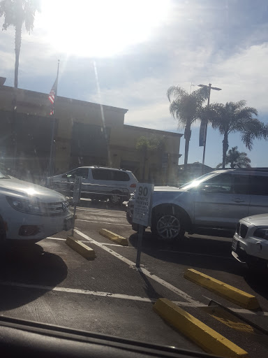 Grocery Store «Ralphs Fresh Fare», reviews and photos, 6290 Pacific Coast Hwy, Long Beach, CA 90803, USA