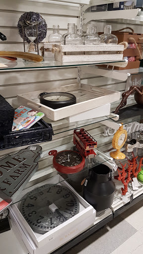 Department Store «T.J. Maxx & HomeGoods», reviews and photos, 80 S Tunnel Rd, Asheville, NC 28805, USA