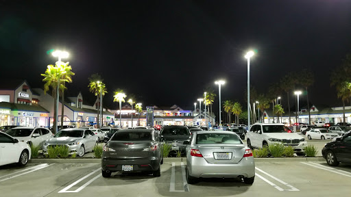 Shopping Mall «Redondo Shores Shopping Center», reviews and photos, 417 Pacific Coast Hwy, Redondo Beach, CA 90277, USA