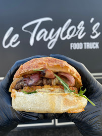 Aliment-réconfort du Restauration rapide Le Taylor's - Burger Factory & Food Truck à Cournon-d'Auvergne - n°16