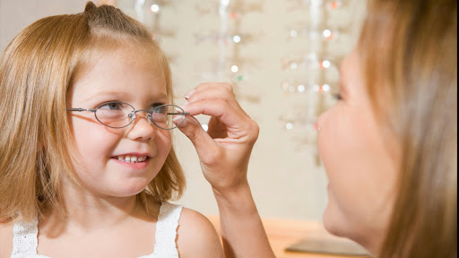 Pediatric ophthalmologist Evansville