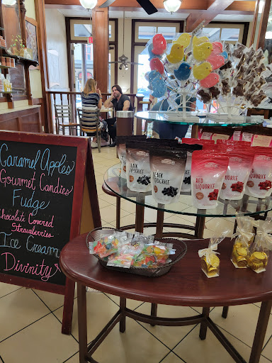 Chocolate Shop «Rocky Mountain Chocolate», reviews and photos, 522 River Walk St, San Antonio, TX 78205, USA