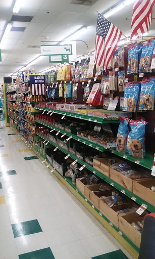 Pet Supply Store «Pet Supplies Plus», reviews and photos, 4824 Broadway St, Quincy, IL 62305, USA