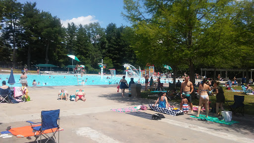 Park «Saxon Woods Park Pool», reviews and photos, 1800 Mamaroneck Ave, White Plains, NY 10605, USA