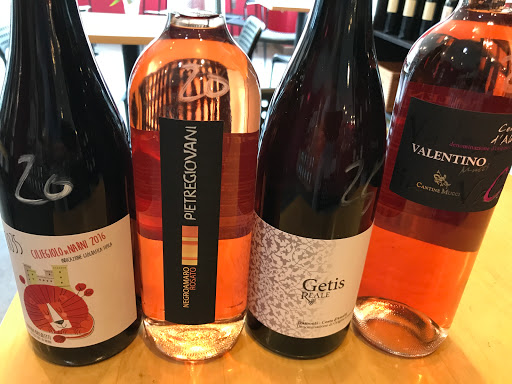 Italian Grocery Store «Farfalle Italian Market Wine and Cafe», reviews and photos, 26 Concord Crossing, Concord, MA 01742, USA