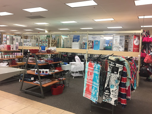 Clothing Store «Burlington Coat Factory», reviews and photos, 74 Broad St, Stamford, CT 06901, USA