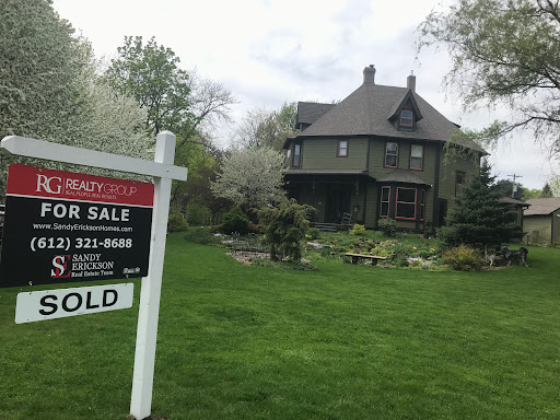 Real Estate Agency «Sandy Erickson Real Estate Team», reviews and photos, 3555 Willow Lake Blvd Suite 100, Vadnais Heights, MN 55110, USA