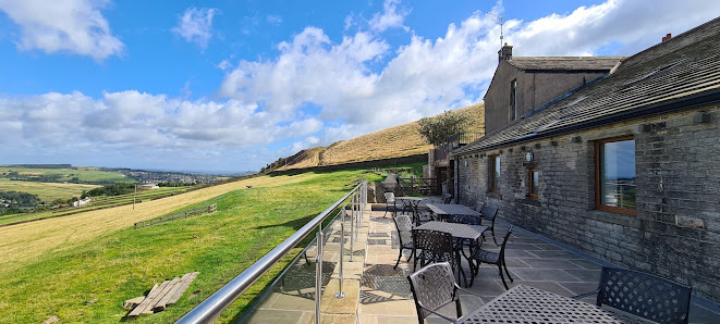Coddy's Farm Lower Whitegate Farm, Whitegate Road, Holmfirth HD9 2TH