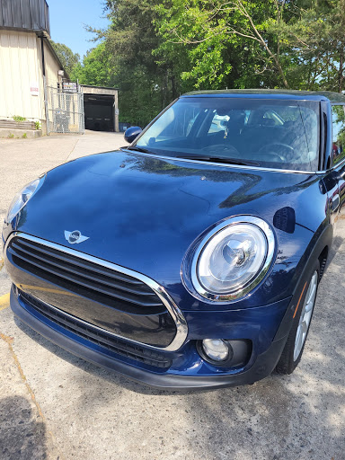 Auto Body Shop «ABRA Auto Body & Glass», reviews and photos, 8471 Roswell Rd, Dunwoody, GA 30350, USA