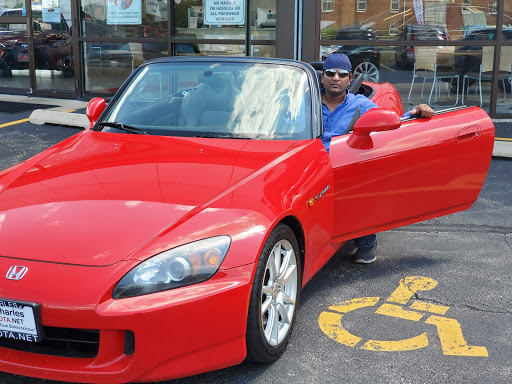 Used Car Dealer «St. Charles Toyota Certified Pre-Owned Center», reviews and photos, 1845 E Main St, St Charles, IL 60174, USA