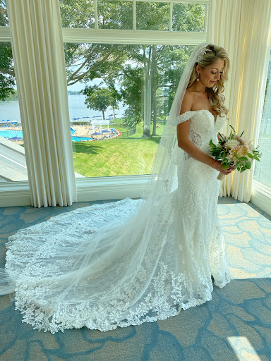 Bridal Shop «Bella Bridal Gallery», reviews and photos, 4301 Orchard Lake Rd Suite 190, West Bloomfield Township, MI 48323, USA