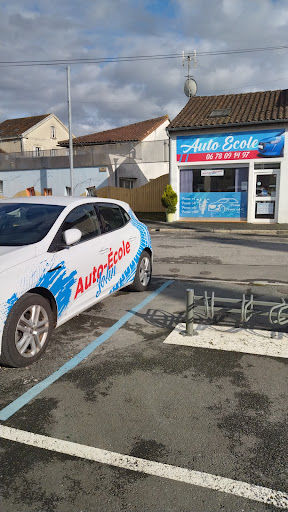 Auto-École John à Saint-Astier, Dordogne
