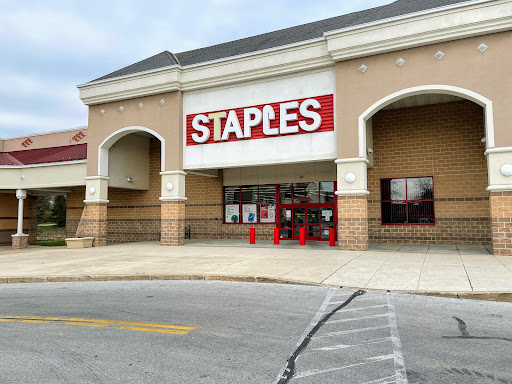 Staples, 935 E Lancaster Ave, Downingtown, PA 19335, USA, 