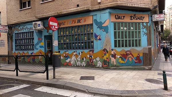 Jardín De Infancia Walt Disney