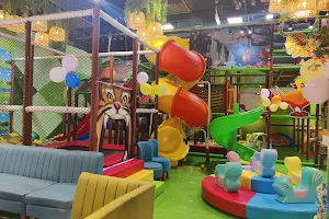 Simbaa Playzone Mani Square Kids Birthday Party Place and Play Zone image