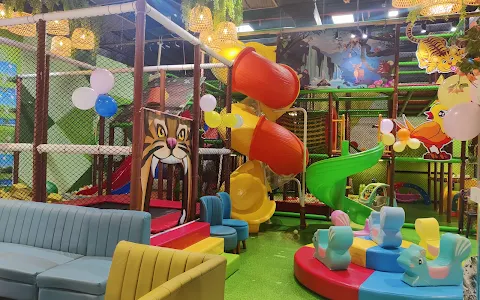 Simbaa Playzone Mani Square Kids Birthday Party Place and Play Zone image