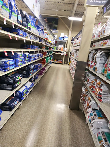 Pet Supply Store «PetSmart», reviews and photos, 315 W Rte 70, Marlton, NJ 08053, USA