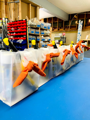 Door Supplier «Sliding Door Roller Replacement Inc», reviews and photos, 19121 US-41, Lutz, FL 33549, USA