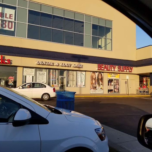 Shopping Mall «Five Towns Shopping Center», reviews and photos, 25301