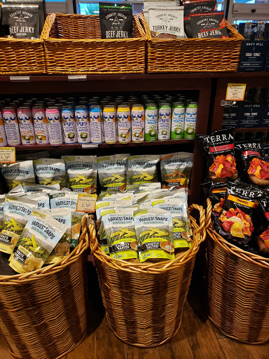 Grocery Store «The Fresh Market», reviews and photos, 1320 McFarland Blvd E #100, Tuscaloosa, AL 35401, USA