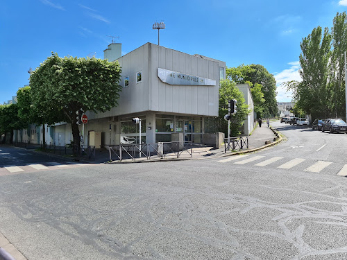 Piscine municipale à Ivry-sur-Seine