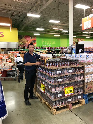 Grocery Store «El Super», reviews and photos, 4421 University Ave, San Diego, CA 92105, USA