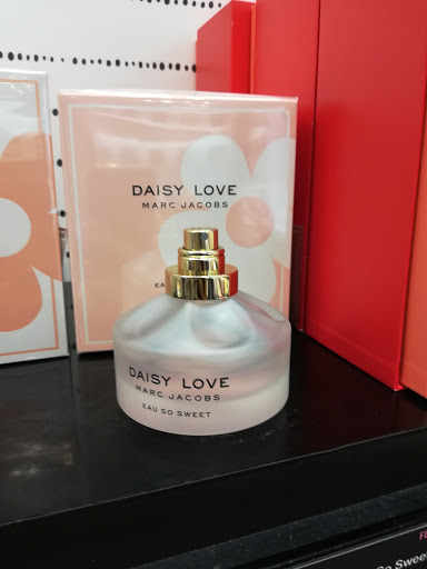 Cosmetics Store «SEPHORA», reviews and photos, 210 Joralemon St, Brooklyn, NY 11201, USA