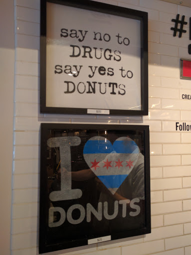 Donut Shop «Do-Rite Donuts & Coffee», reviews and photos, 50 W Randolph St, Chicago, IL 60601, USA
