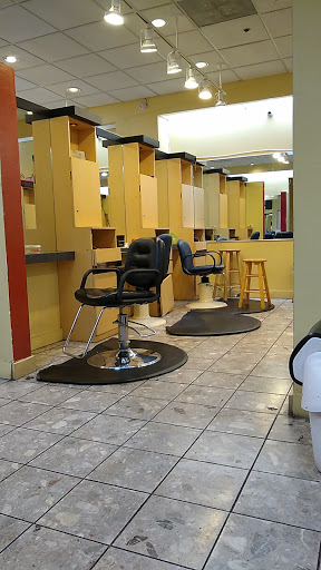 Beauty Salon «Ronky Creative Hair Salon», reviews and photos, 701 Russell Ave, Gaithersburg, MD 20877, USA