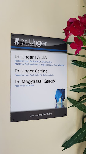 Hozzászólások és értékelések az Dr. Unger László-ról