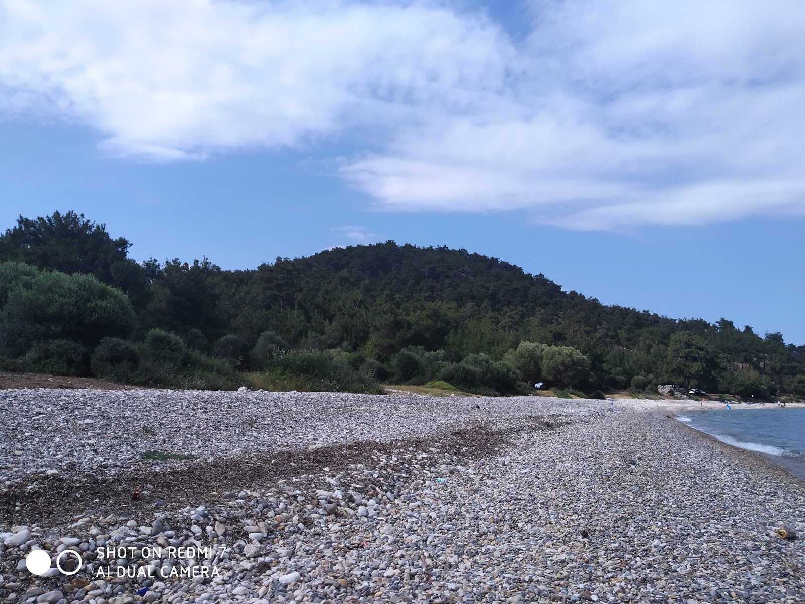 Foto di Sait faik beach II con una superficie del ciottoli beige