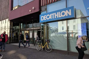 DECATHLON image