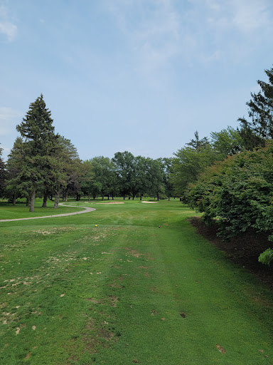 Golf Course «Madison Country Club», reviews and photos, 6130 Chapel Rd, Madison, OH 44057, USA