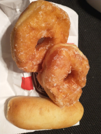 Bakery «Shipley Donuts», reviews and photos, 1602 Aquarena Springs Dr, San Marcos, TX 78666, USA