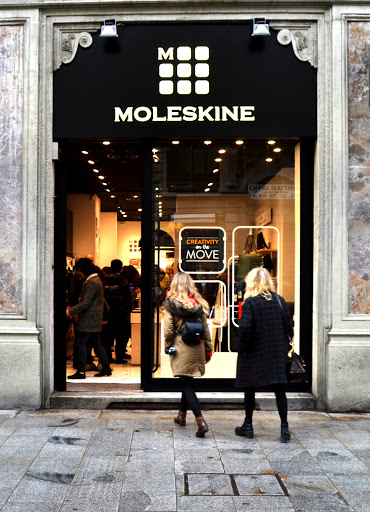 Moleskine Store - Milan Via Dante
