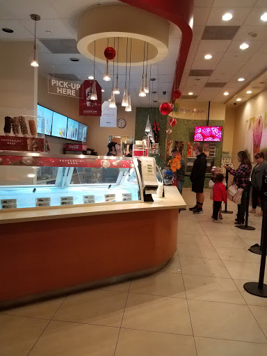 Ice Cream Shop «Haagen-Dazs», reviews and photos, 745 Spectrum Center Dr, Irvine, CA 92618, USA