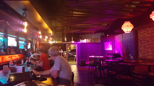Purple Heart Bar Lounge & Grill
