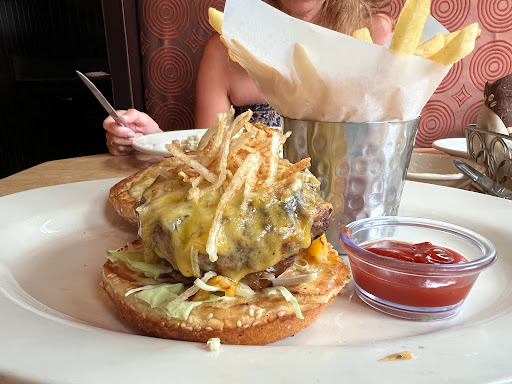 Restaurant «The Cheesecake Factory», reviews and photos, 600 E Las Olas Blvd, Fort Lauderdale, FL 33301, USA