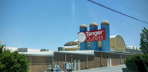 Outlet Mall «Tanger Outlet Lancaster», reviews and photos, 311 Stanley K. Tanger Blvd, Lancaster, PA 17602, USA