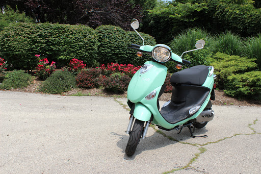 Motor Scooter Dealer «Scooterworks Chicago», reviews and photos, 5410 N Damen Ave, Chicago, IL 60625, USA