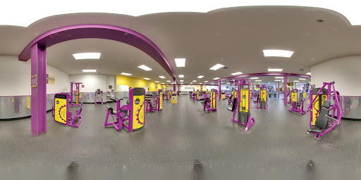 Gym «Planet Fitness», reviews and photos, 2560 N Harlem Ave, Elmwood Park, IL 60707, USA