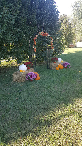 Golf Club «Riverside Club Of West Virginia», reviews and photos, 1661 Adamsville Rd, Mason, WV 25260, USA