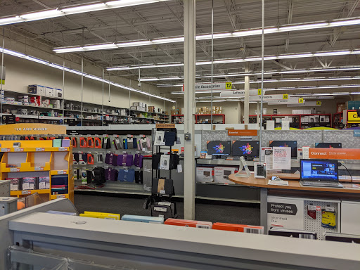 Office Supply Store «Staples», reviews and photos, 2131 York Rd, Timonium, MD 21093, USA